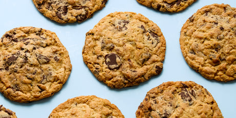 Oatmeal Chocolate Chunk Cookie